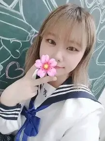 色白巨乳ロリJK♪『こなつちゃん(20)』|JKプレイ